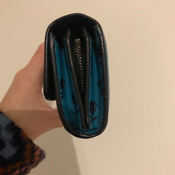 Small coach wallet - Picture 2 of 6